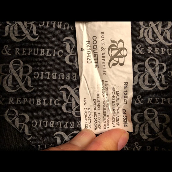 New Rock & Republic Croquette Snake Skin Skirt NWT - Picture 4 of 6